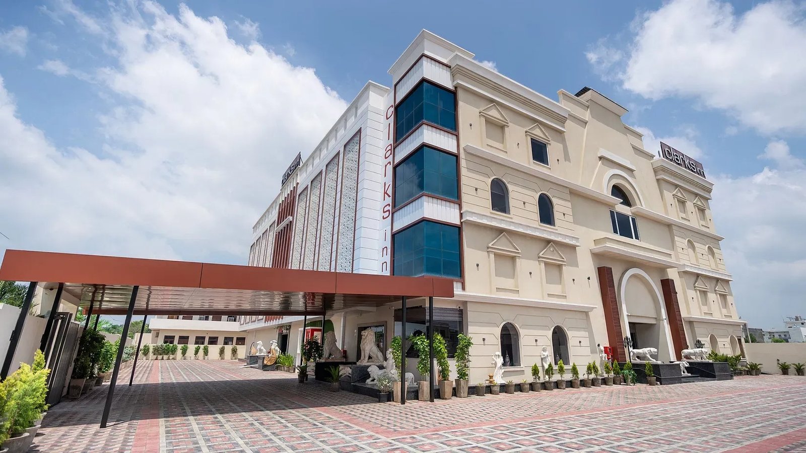 Clarks Inn Hampi